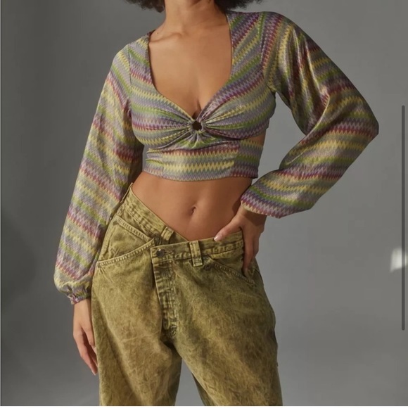 NWOT Urban Outfitters Kary Keyhole Tie Back Top - Size L - Picture 2 of 13